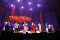 「ドリフ＆ももクロ ライブフェス～コントもあるョ！全員集合～produce by もリフのじかん」の様子。(c)ニコニコ