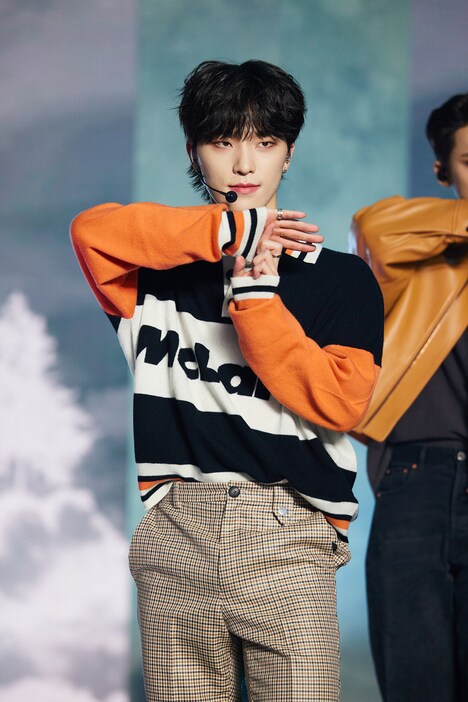 DINO（SEVENTEEN） (c)PLEDIS Entertainment