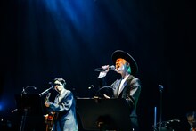 吉田山田（撮影：白石達也）