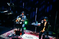 吉田山田（撮影：白石達也）