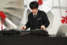DJ 松永（Creepy Nuts）(c)日本テレビ