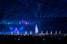 JO1「2021 JO1 LIVE "OPEN THE DOOR”」の様子。(c)LAPONE ENTERTAINMENT