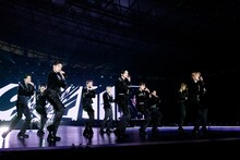 JO1「2021 JO1 LIVE "OPEN THE DOOR”」の様子。(c)LAPONE ENTERTAINMENT