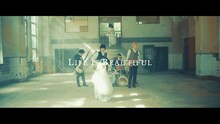 go!go!vanillas「LIFE IS BEAUTIFUL」ミュージックビデオより。