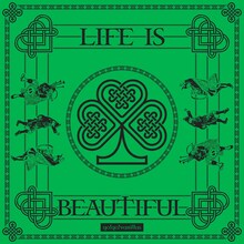 go!go!vanillas「LIFE IS BEAUTIFUL」ジャケット