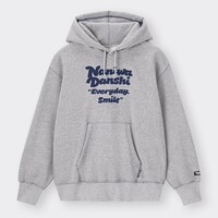 「GU×なにわ男子」ヘビーウェイトスウェットプルパーカ