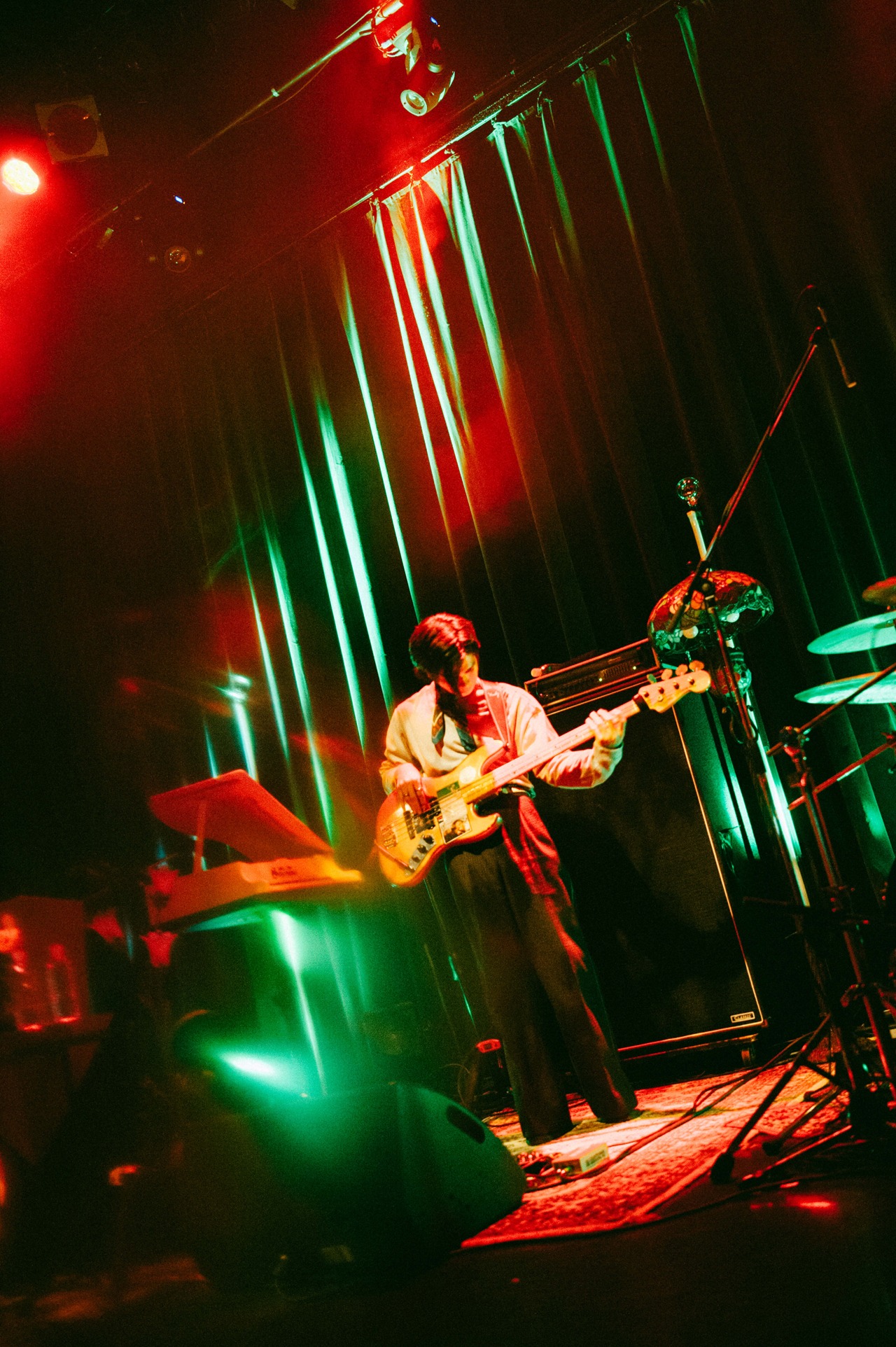 小﨑（B）（Photo by Kana Tarumi）