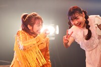 左から内藤るな、白浜あや。（撮影：笹森健一）