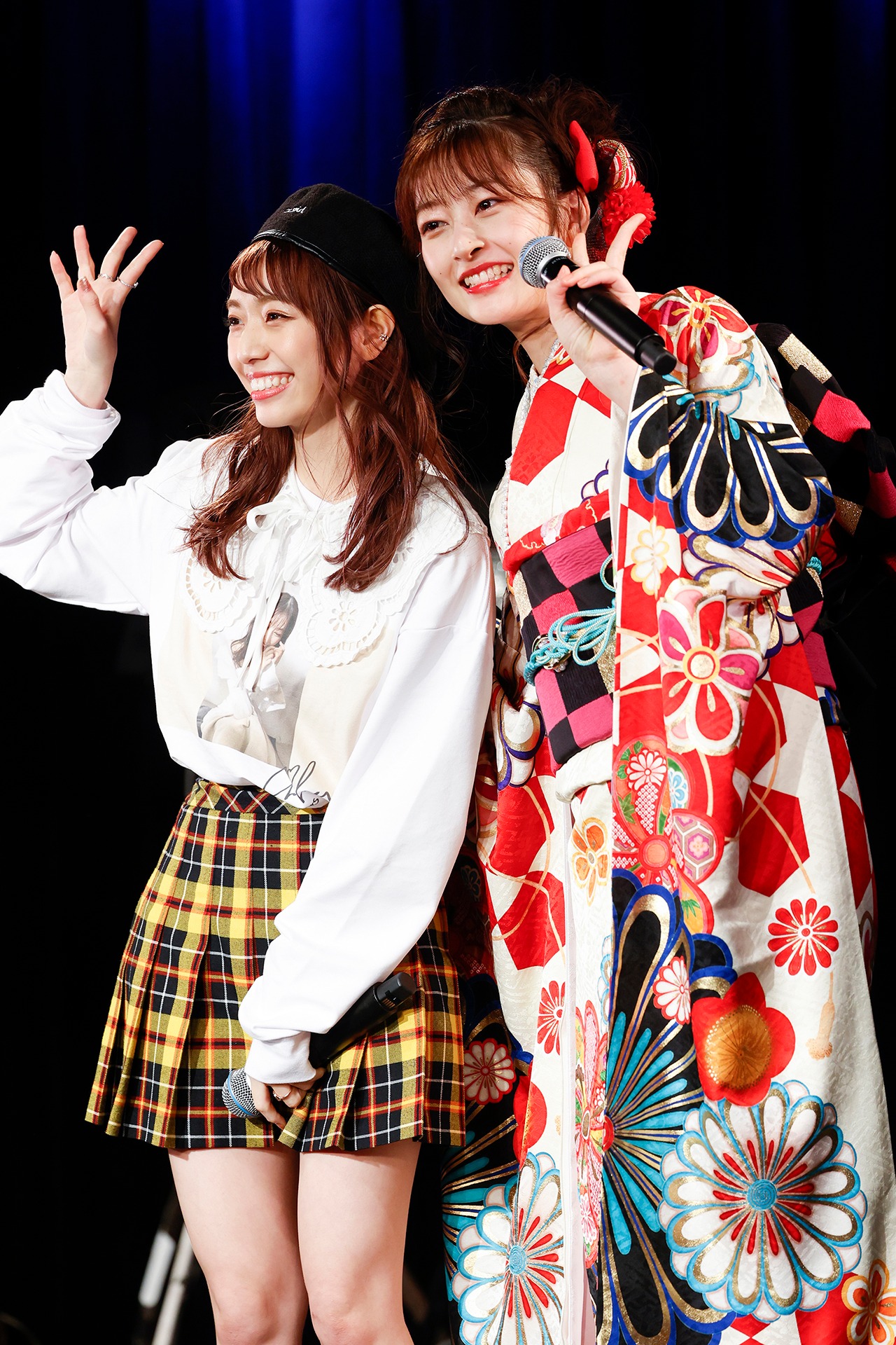左から内藤るな、高井千帆。（撮影：笹森健一）
