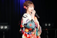 振袖姿の高井千帆。（撮影：笹森健一）