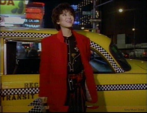 SEIKO「DANCING SHOES 」MVのワンシーン。