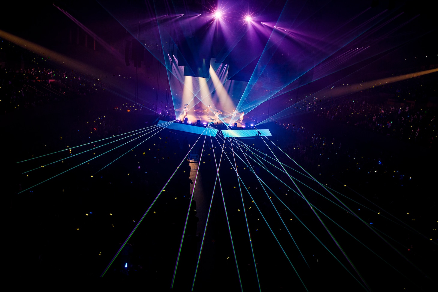 「EMPiRE'S SUPER ULTRA SPECTACULAR SHOW」の様子。
