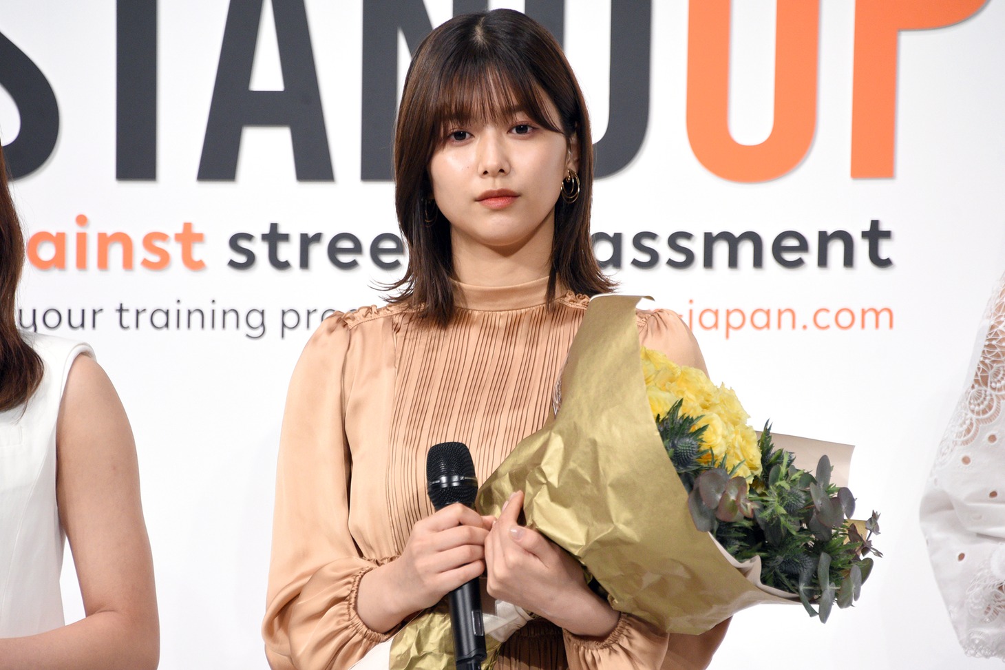 渡邉理佐