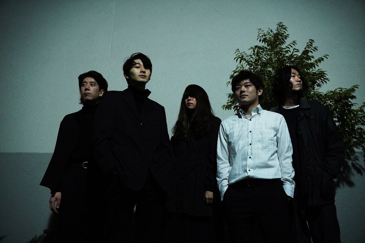 5人体制になったSTRAMが4曲入り新作配信、年明けにはアナログ盤でも発売