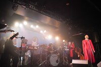 和田彩花「実もの切り花 その1 -東京と宮古-」の様子。