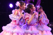 左から辻野かなみ、杏ジュリア、菅田愛貴。