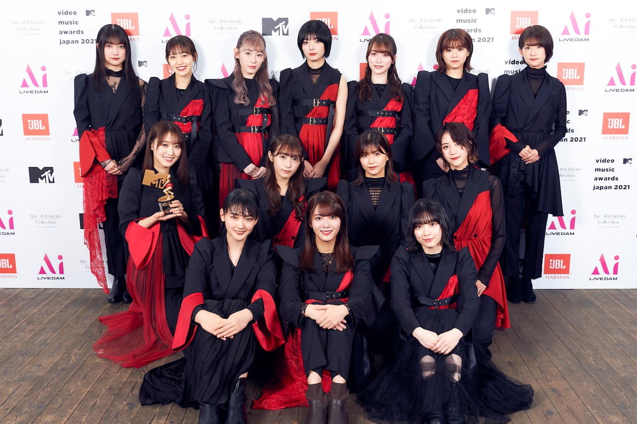 櫻坂46 流れ弾　未使用　ナイロンブルゾン　サイズM 4fc250bb35067446d8b5773d564e96