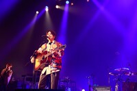 仲村宗悟「SHUGO NAKAMURA 1st LIVE TOUR ～NATURAL～」神奈川・KT Zepp Yokohama公演の様子。