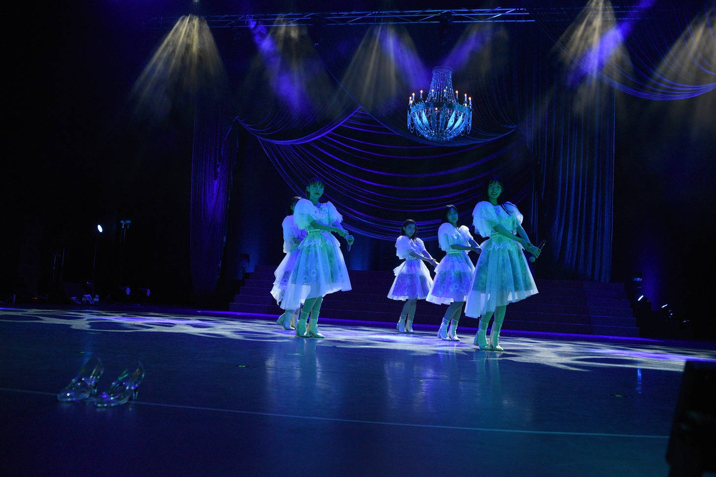 「ukka New Style LIVE2021 "WHEEL of FORTUNE"」の様子。