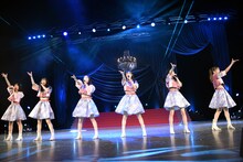 「ukka New Style LIVE2021 "WHEEL of FORTUNE"」の様子。