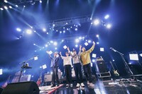 ASIAN KUNG-FU GENERATION「25th Anniversary Tour 2021 "Quarter-Century”」神奈川・KT Zepp Yokohama公演の様子。（撮影：山川哲矢）