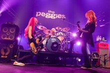 「the peggies tour 2021 "Be ORANGE"」中野サンプラザホール公演より。（撮影：河本悠貴）