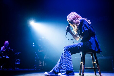 北澤ゆうほ（Vo, G）（撮影：河本悠貴）