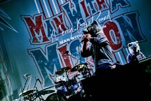 MAN WITH A MISSION「Merry-Go-Round Tour 2021」神奈川・横浜アリーナ公演の様子。（Photo by Daisuke Sakai）