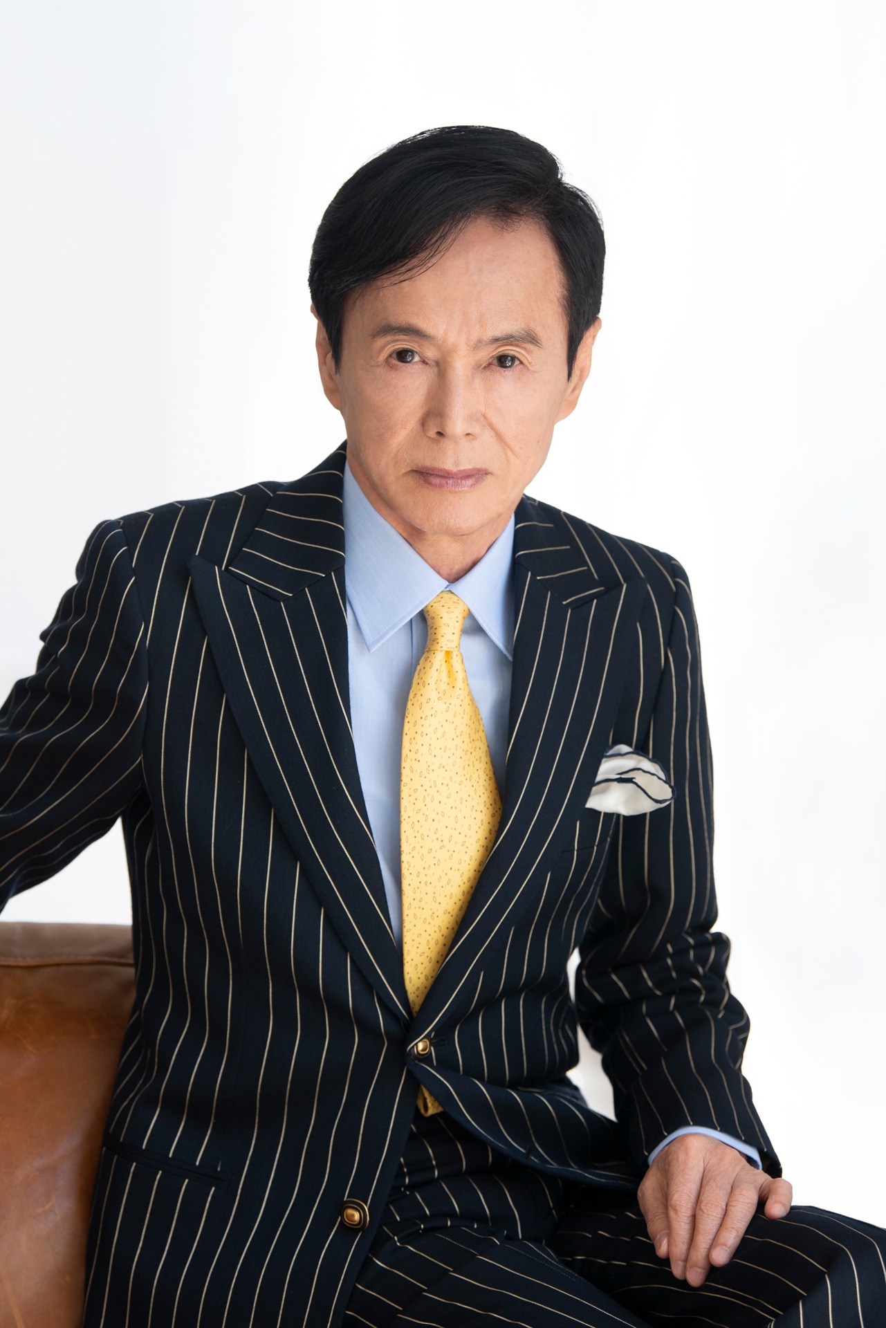 森進一