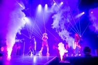 戦慄かなのと戦慄ビッチーズ。