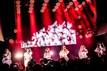 HO6LAのライブの様子。（Photo by Masayo）