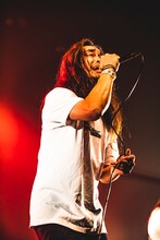 茂木洋晃（G-FREAK FACTORY / Vo）（撮影：青木カズロー）