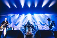 ROGUE（撮影：青木カズロー）