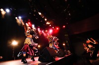 カイジューバイミー「純白少女センセーション」の様子。