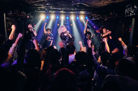 MAD JAMIE「NOT YET TOUR "MAD PAREDE"」東京公演の様子。