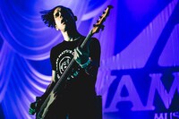 スコット・マーフィー（B, Cho / MONOEYES、Scott & Rivers）（撮影：青木カズロー）