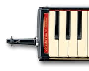 鈴木楽器製作所とコラボレーションした大橋トリオ限定モデルの鍵盤ハーモニカのビジュアル。