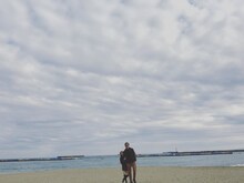 Twitterに投稿された塩入冬湖（FINLANDS）とイトウTHEキャンプのツーショット写真。