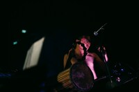 宮坂遼太郎（Per）
（Photo by Yukitaka Amemiya）