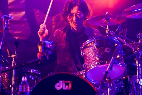 松田晋二(Dr)(Photo by Rui Hashimoto)