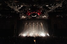 「yonawo 2nd full album『遙かいま』release one man live tour」最終公演の様子。（Photo by Toyohiro Matsushima）