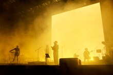 Awesome City Club「Awesome Talks One Man Show 2021 - to end the year -」の様子。（撮影：後藤啓太）