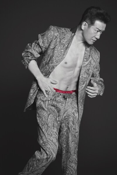 田原俊彦の写真集「DOCUMENTARY」（仮）より。（撮影：下村一喜 / 講談社）