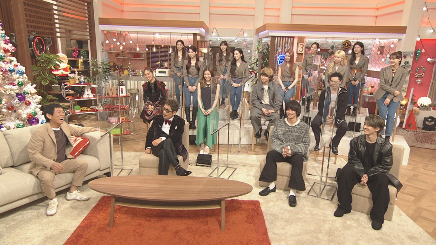 「第10回明石家紅白！」より。 (c)NHK