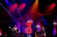 斉藤朱夏「朱演 2021 HALL TOUR 『つぎはぎのステージ』」の様子。（Photo by Viola Kam［V'z Twinkle］）