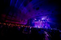 斉藤朱夏「朱演 2021 HALL TOUR 『つぎはぎのステージ』」の様子。（Photo by Viola Kam［V'z Twinkle］）