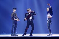 3RACHA (c)CJ ENM Co., Ltd, All Rights Reserved