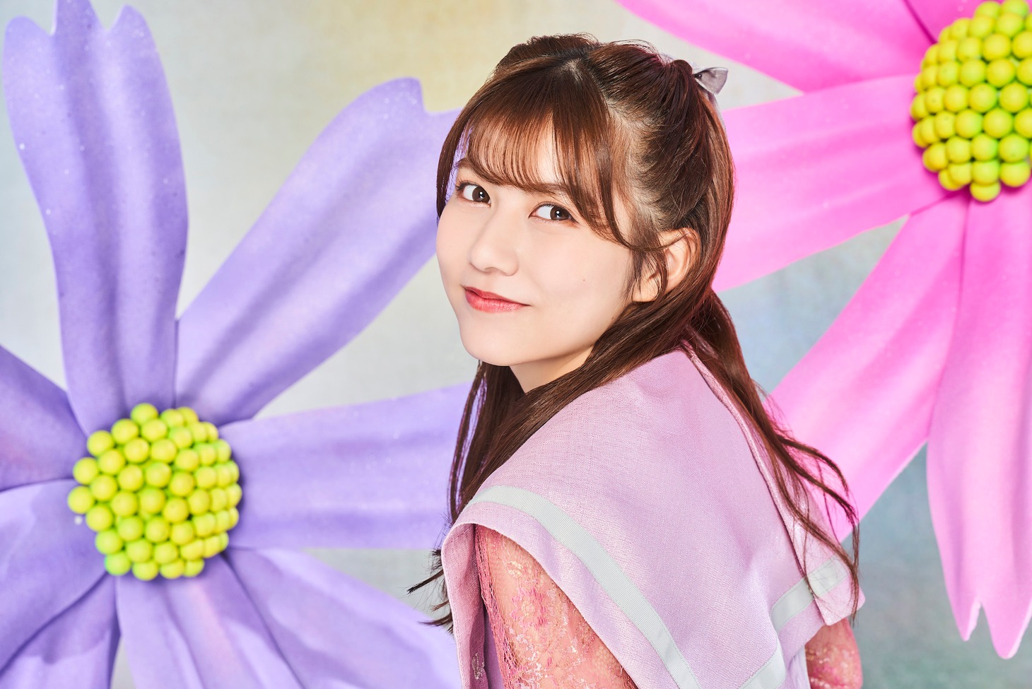 鈴木萌花