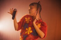 詩羽（撮影：横山マサト）