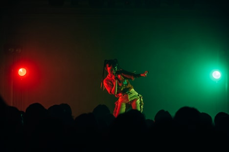 水曜日のカンパネラ「水曜日のカンパネラRELEASE PARTY～LET’S PARTY～」の様子。（撮影：横山マサト）